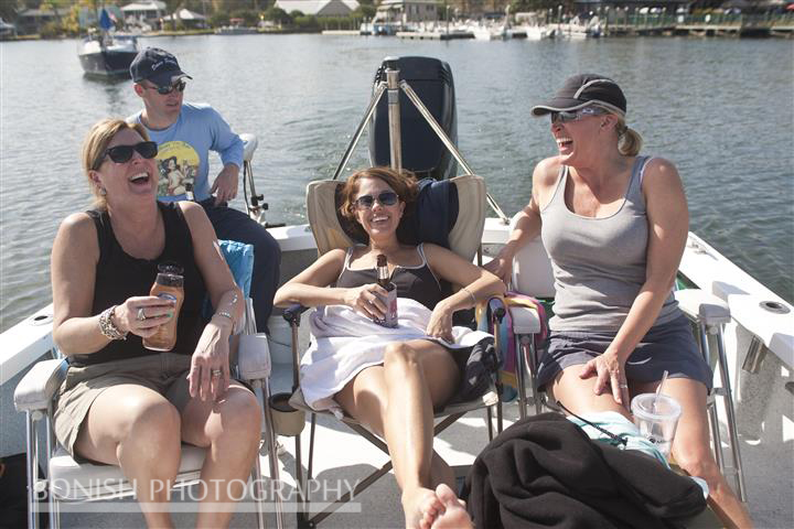 Laughing_Girls_On_Boat