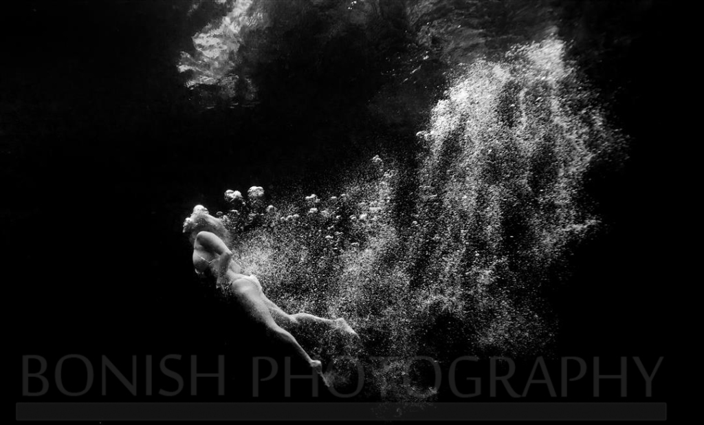 Underwater Photography, Bonish Photo, Black and White, Kailey Hegle